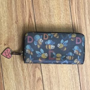 COPY DON’T BUY- Dooney & Bourke Bumblebee wallet